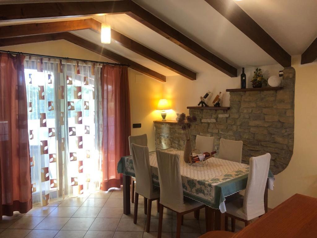 Grožnjan Apartman Villa Romana מראה חיצוני תמונה